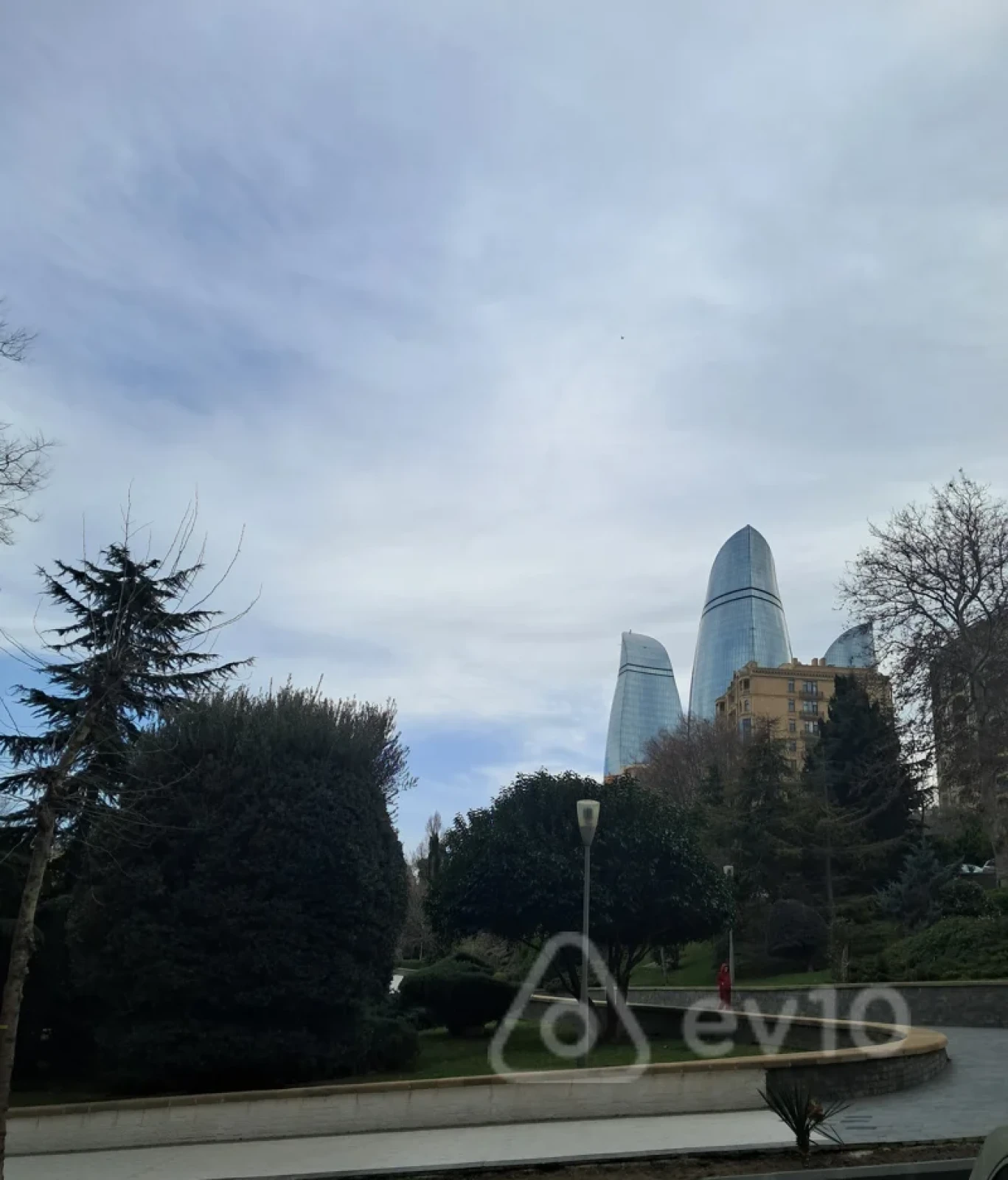 Satılır 1 otaqlı həyət evi 8 m²