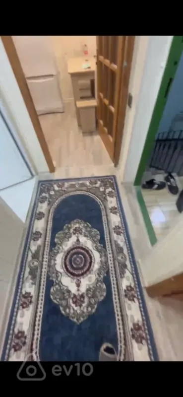 Kirayə verilir 2 otaqlı həyət evi 60 m²