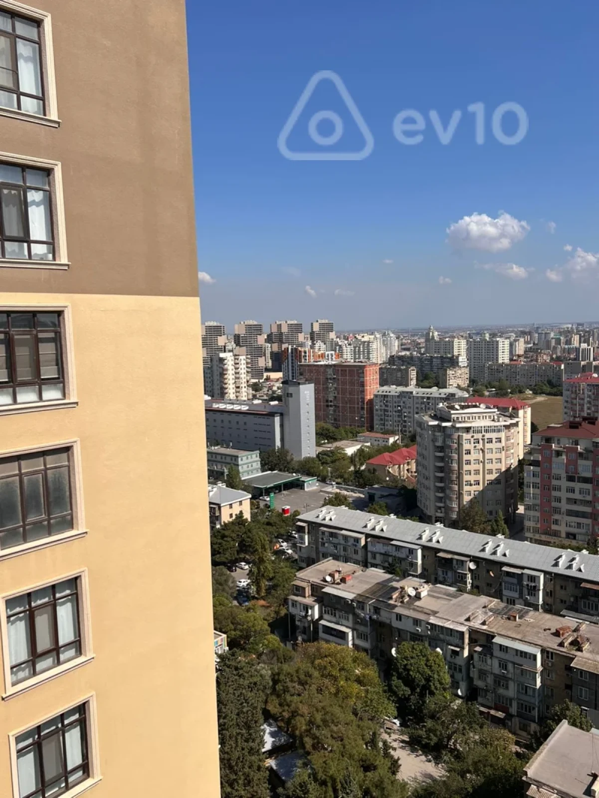 Satılır 2 otaqlı yeni tikili 74 m²