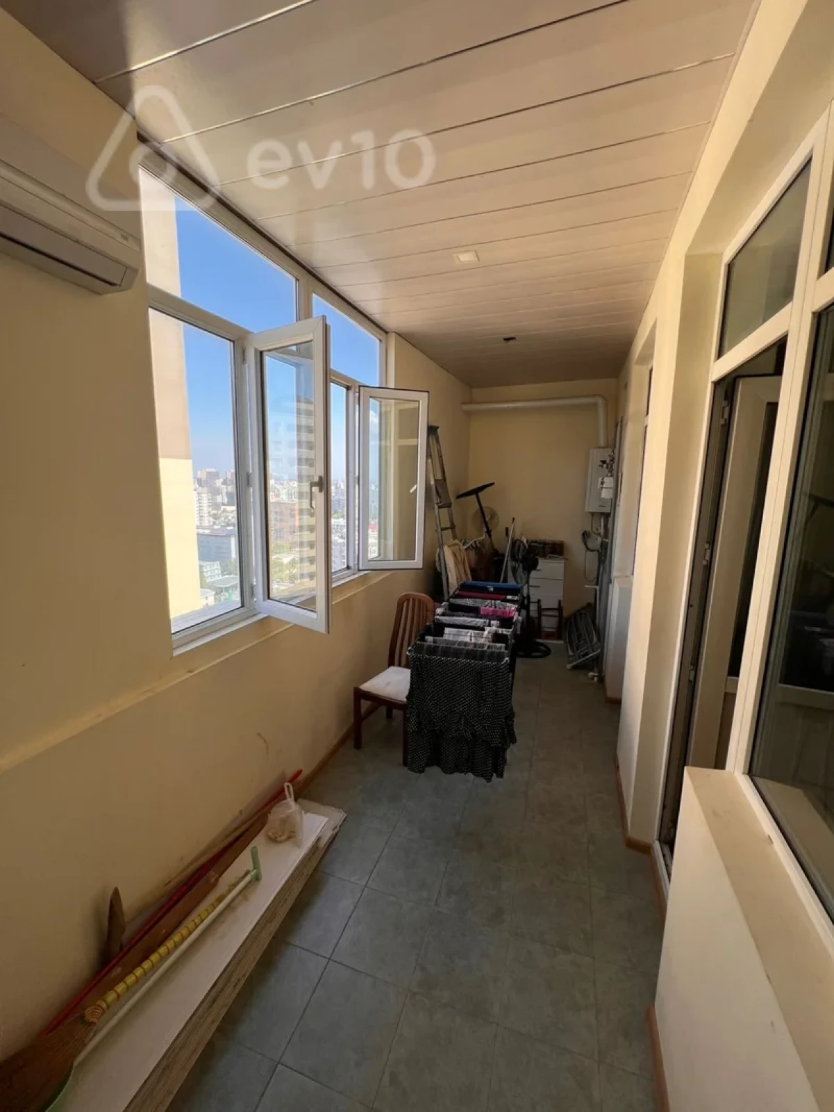 Satılır 2 otaqlı yeni tikili 74 m²