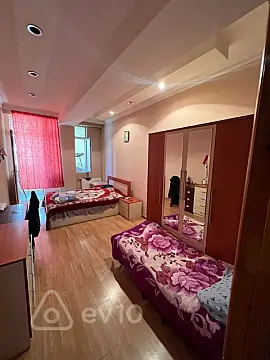 Satılır 2 otaqlı yeni tikili 74 m²