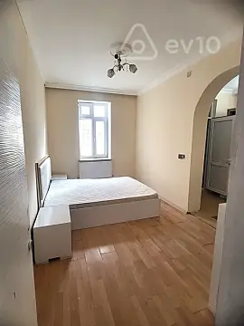 Kirayə verilir 3 otaqlı həyət evi 85 m²