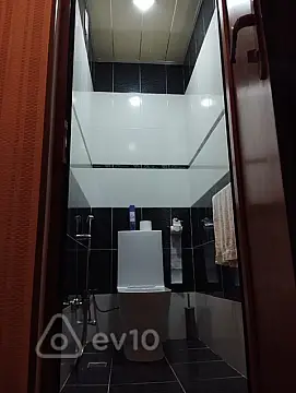 Kirayə verilir 2 otaqlı yeni tikili 60 m²