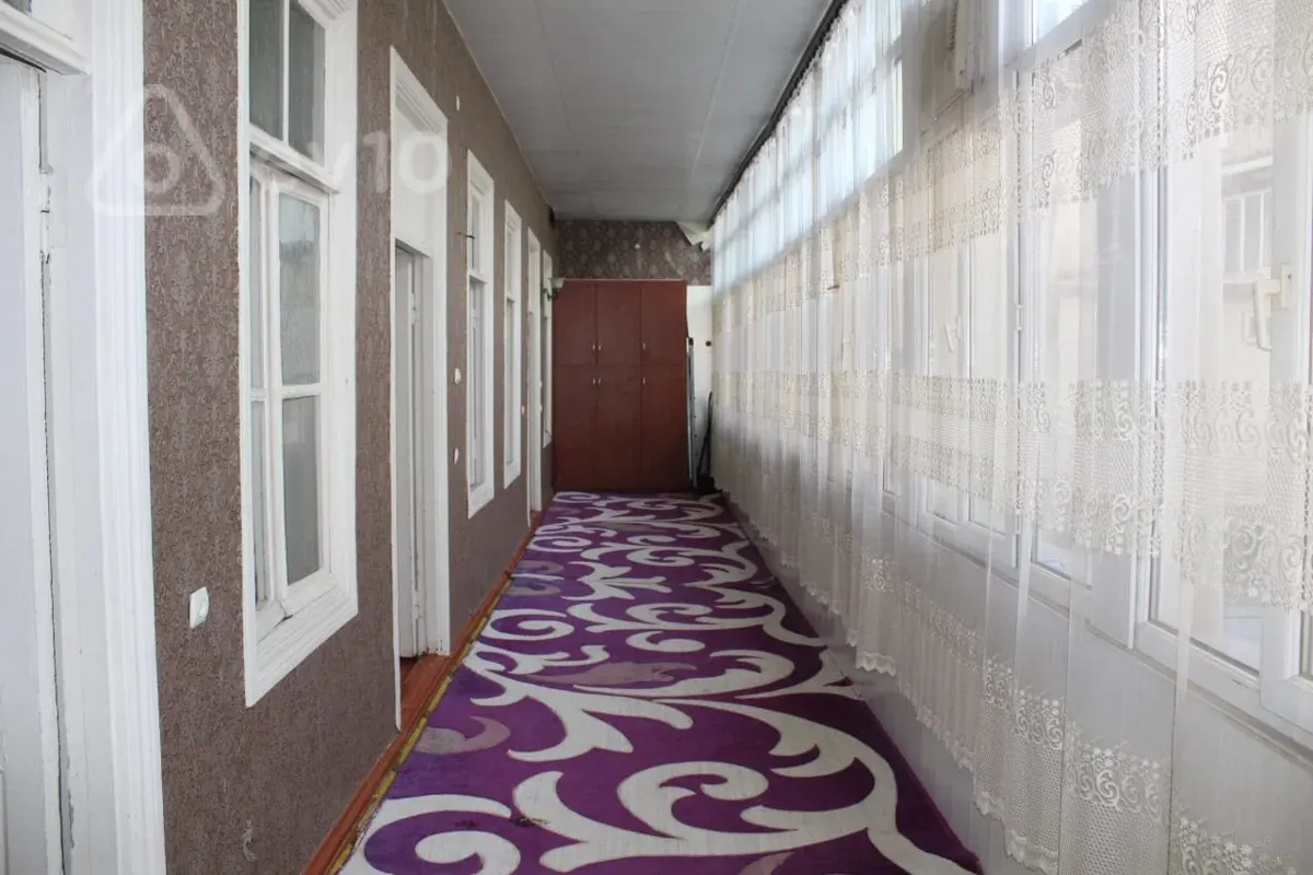 Kirayə verilir 3 otaqlı köhnə tikili 100 m²