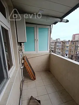Kirayə verilir 3 otaqlı köhnə tikili 80 m²