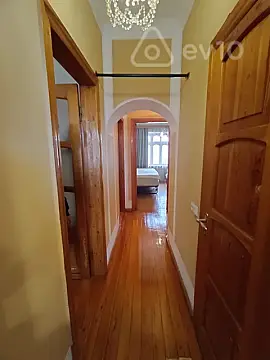 Kirayə verilir 3 otaqlı köhnə tikili 80 m²