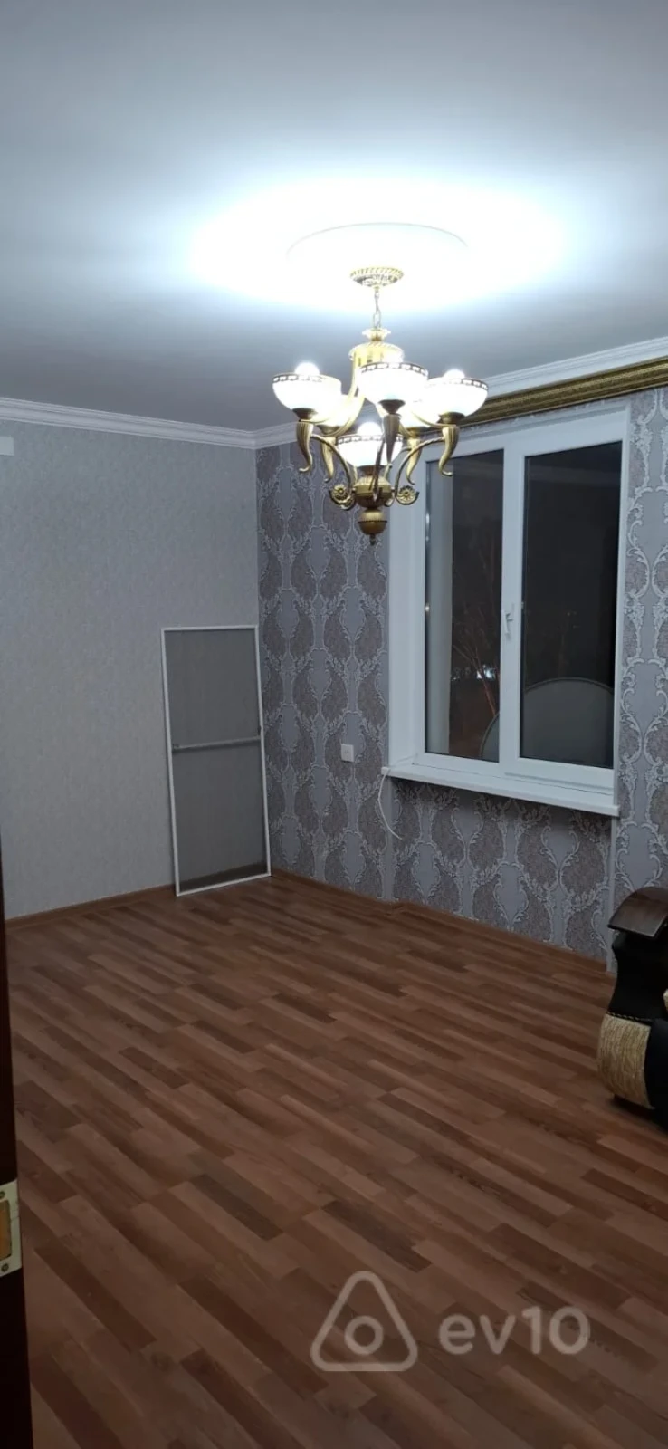 Kirayə verilir 2 otaqlı köhnə tikili 40 m²
