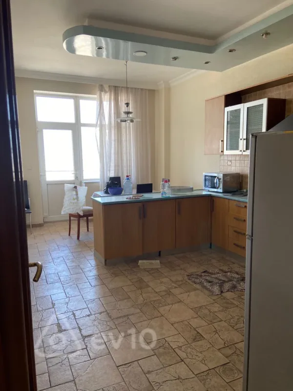 Satılır 4 otaqlı yeni tikili 186 m²