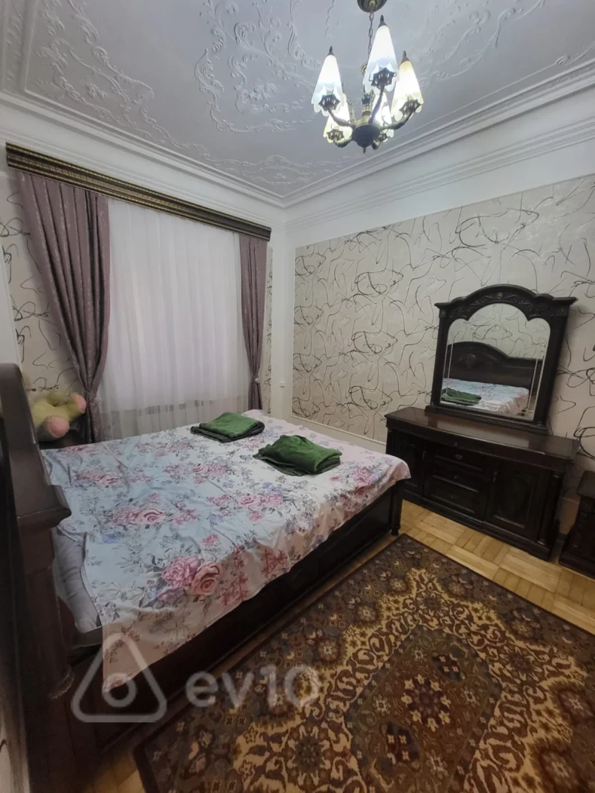 Kirayə verilir 2 otaqlı köhnə tikili 50 m²