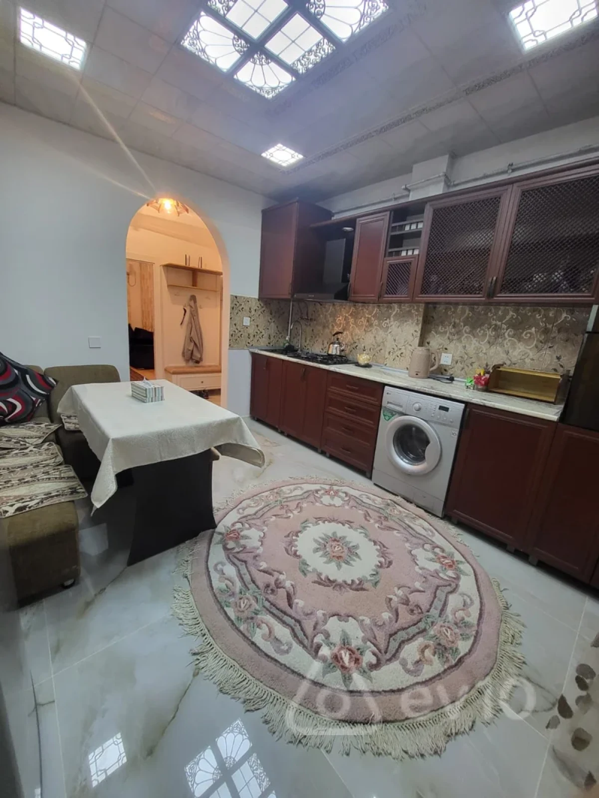 Kirayə verilir 2 otaqlı köhnə tikili 50 m²