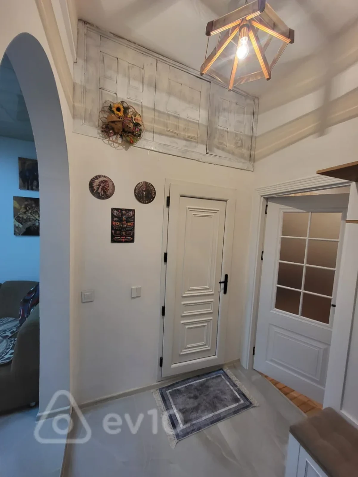 Kirayə verilir 2 otaqlı köhnə tikili 50 m²