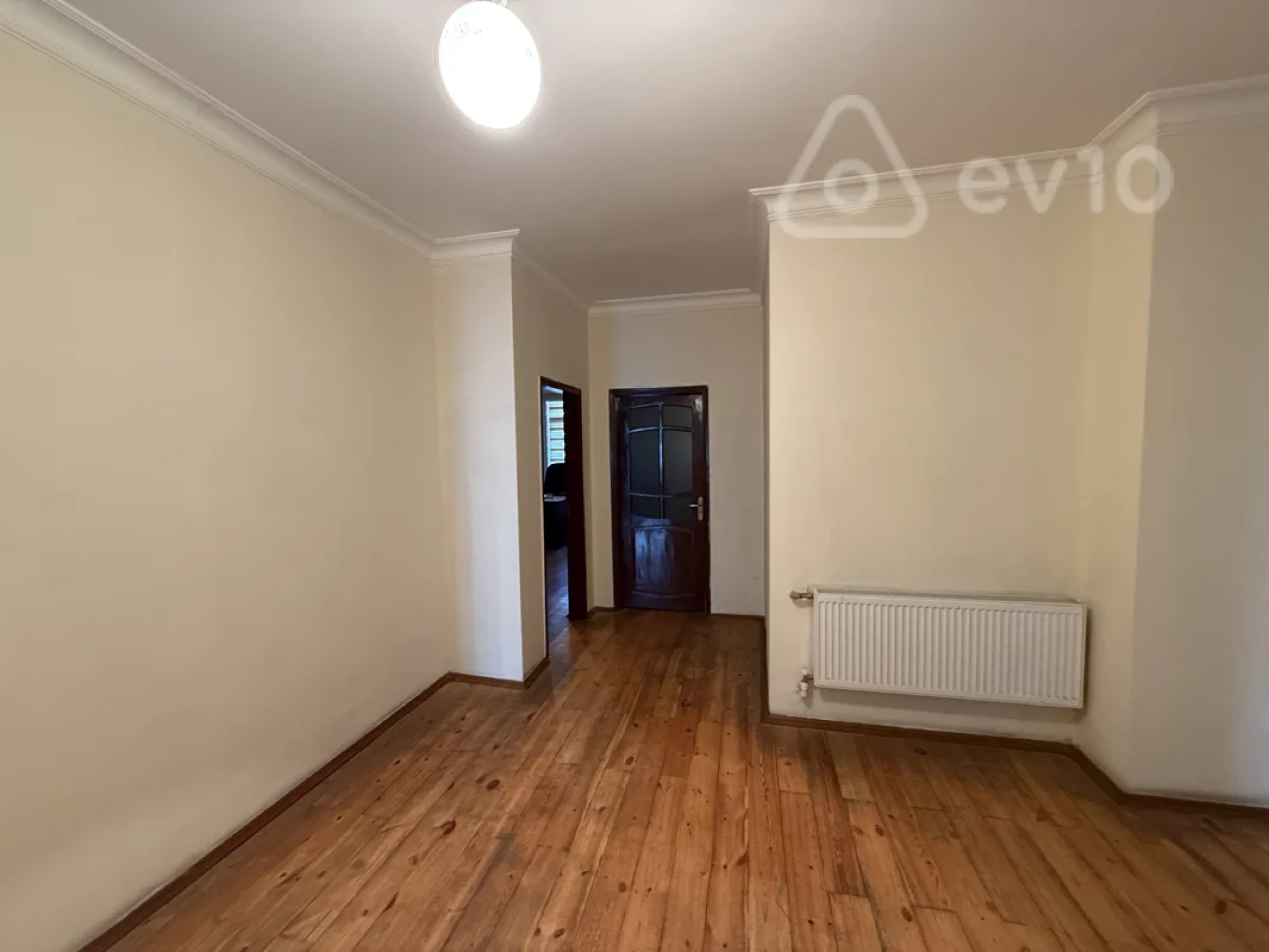 Satılır 4 otaqlı yeni tikili 150 m²