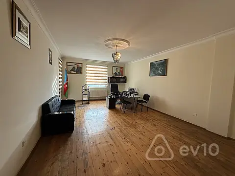 Satılır 4 otaqlı yeni tikili 150 m²