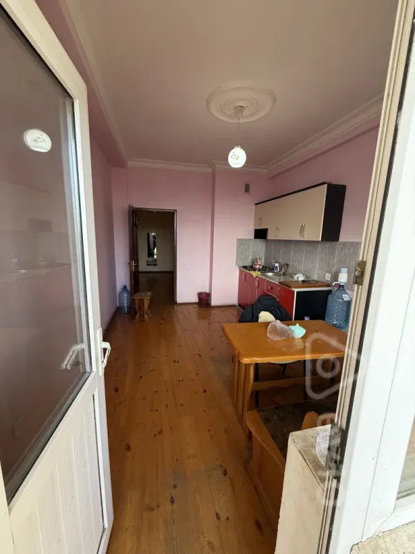 Satılır 4 otaqlı yeni tikili 150 m²