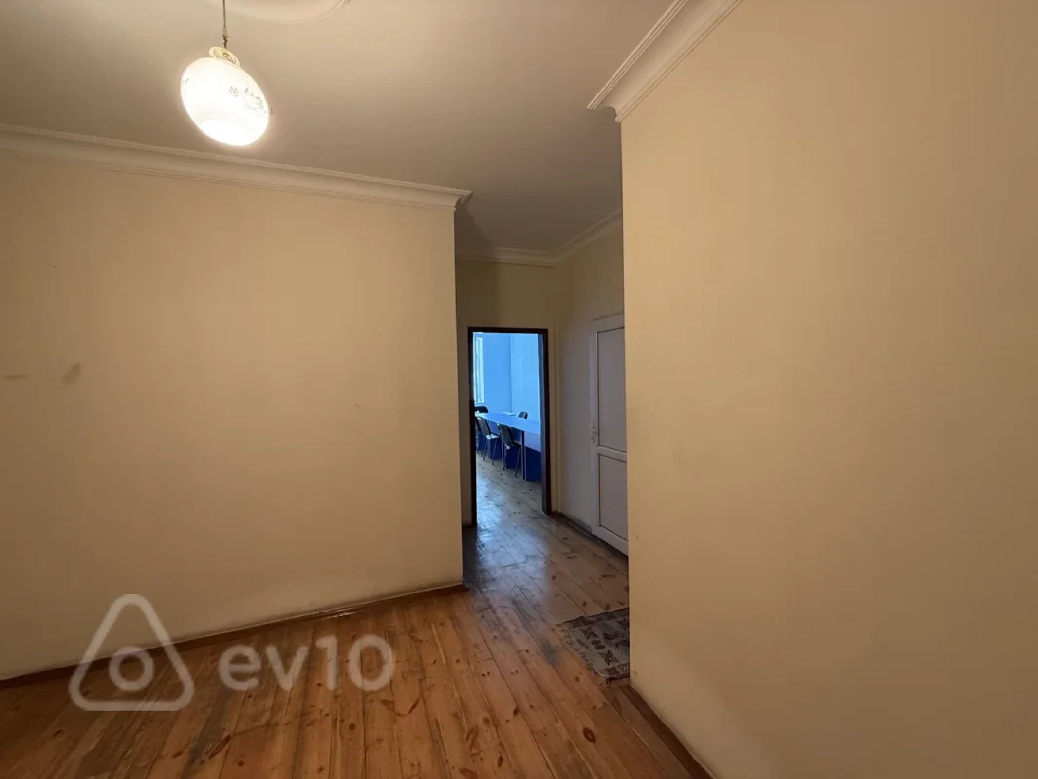 Satılır 4 otaqlı yeni tikili 150 m²