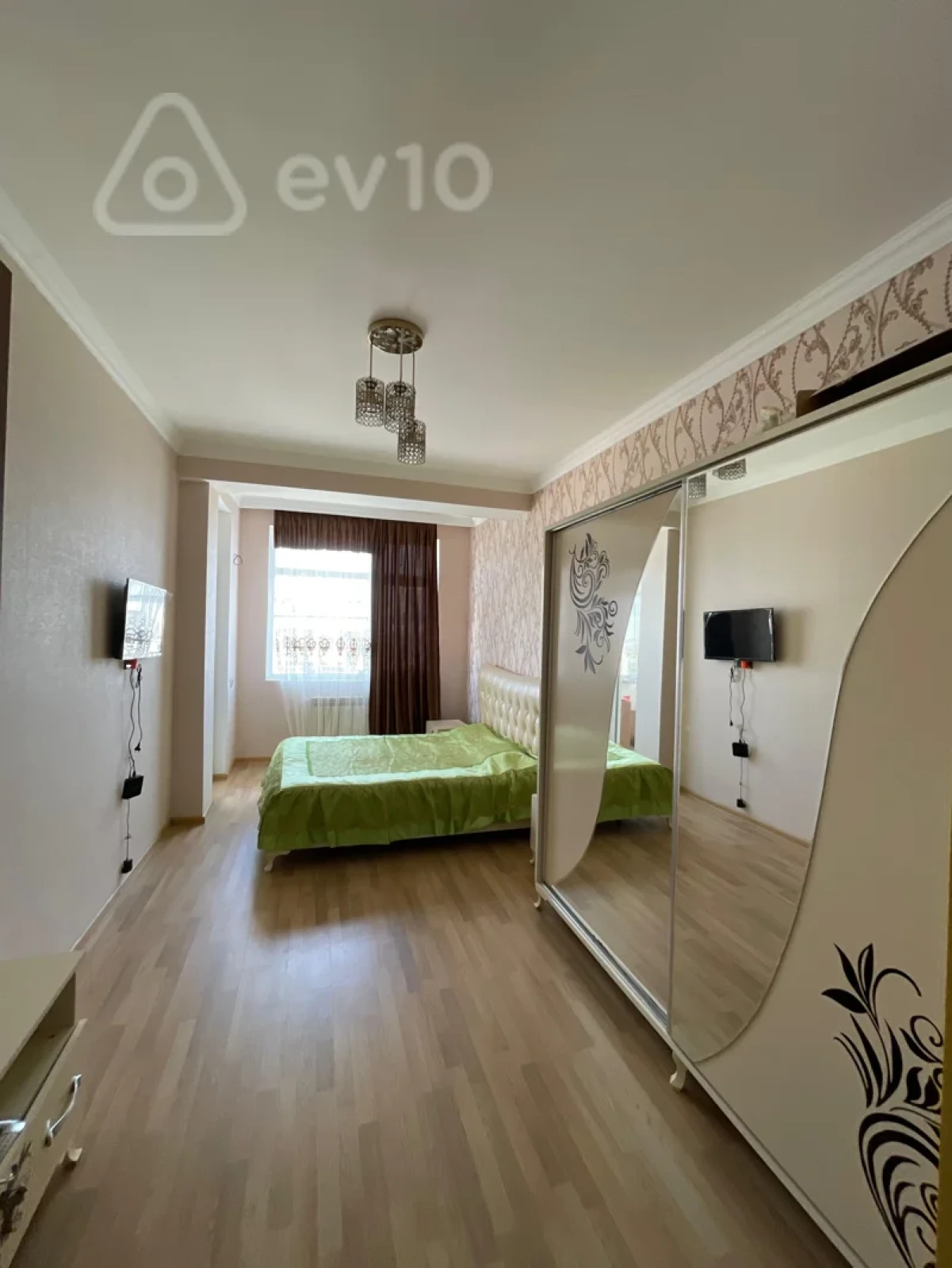 Satılır 2 otaqlı yeni tikili 57 m²