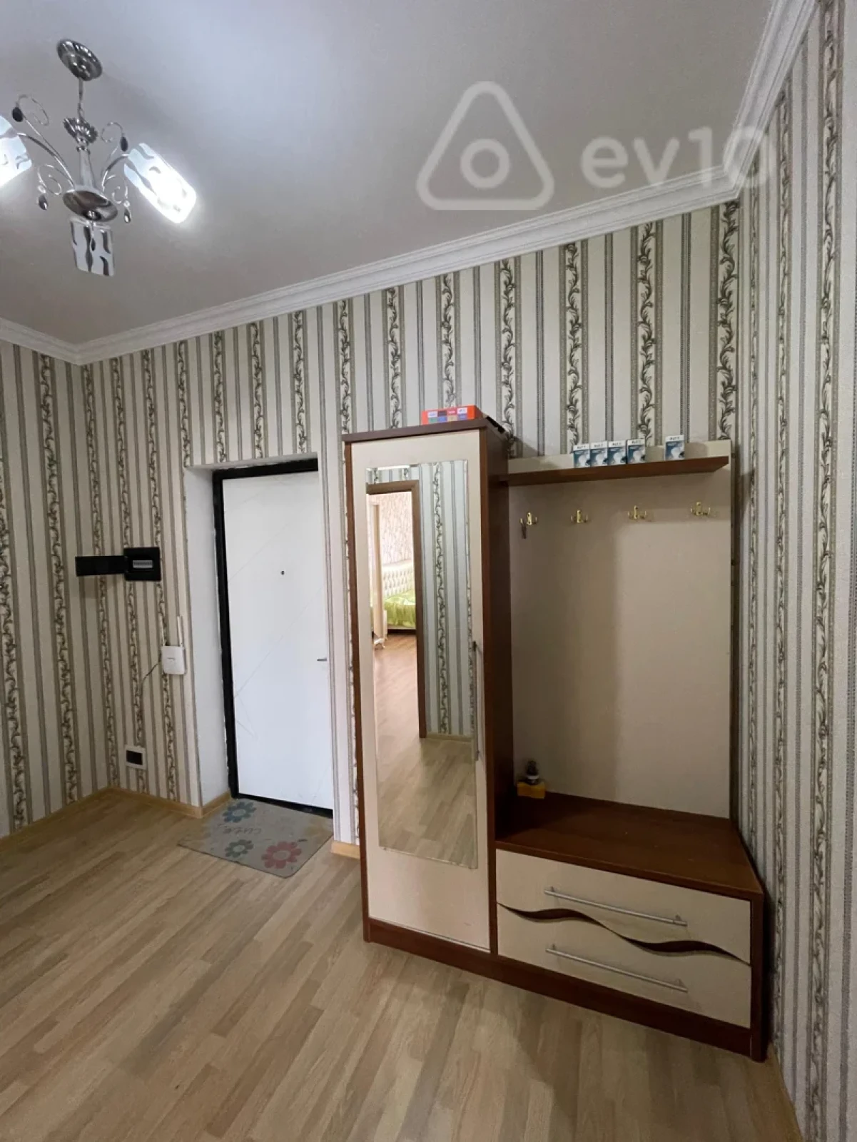 Satılır 2 otaqlı yeni tikili 57 m²