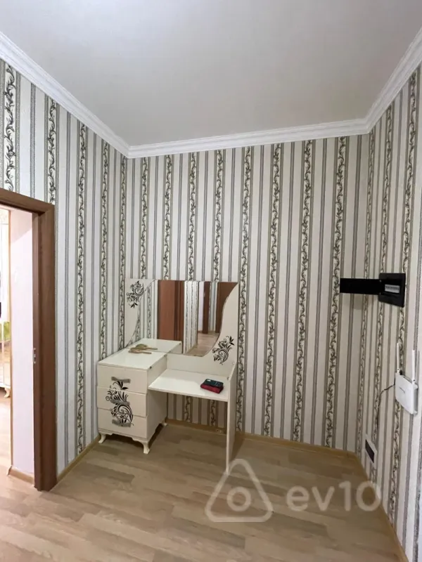 Satılır 2 otaqlı yeni tikili 57 m²