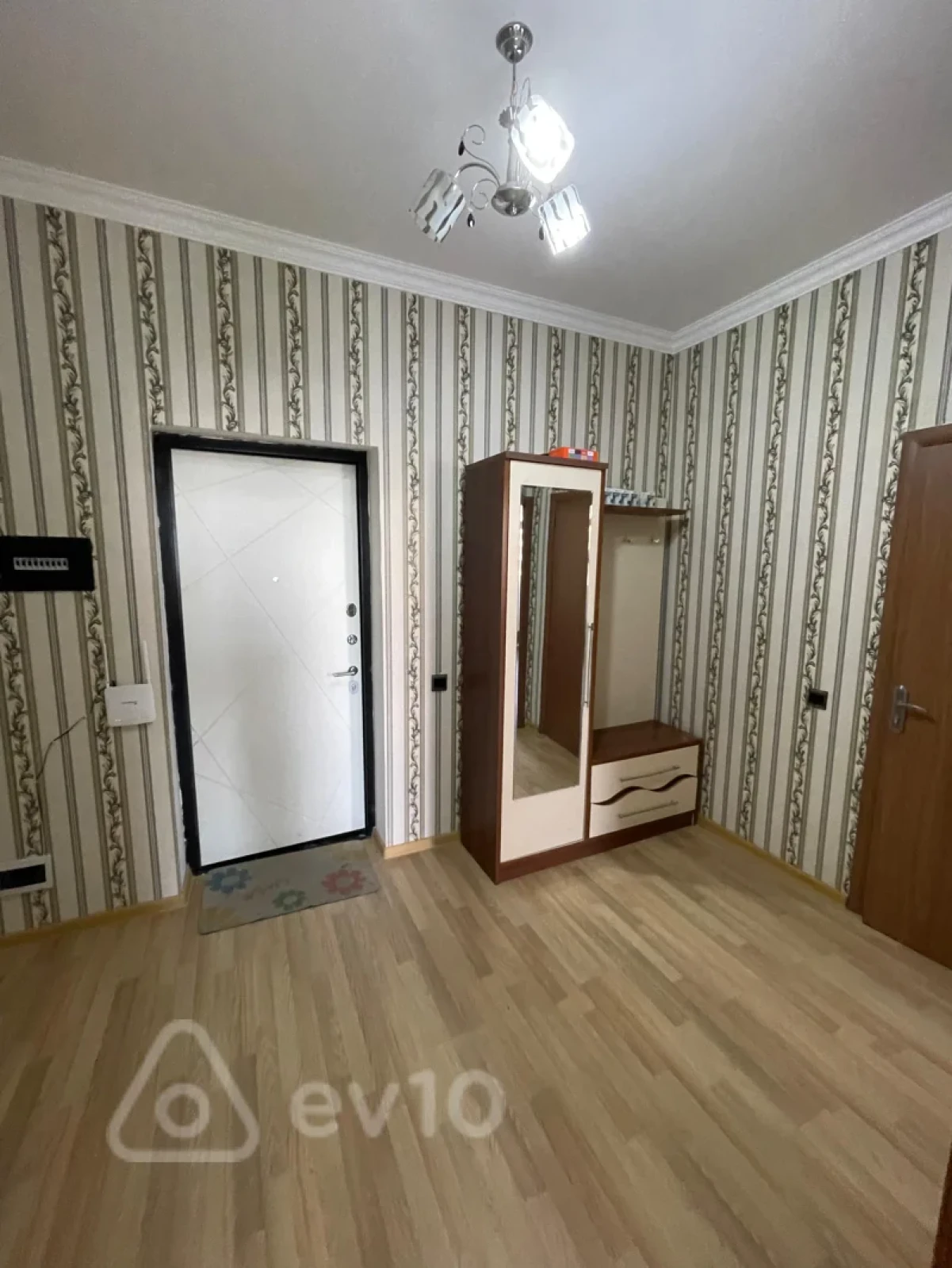Satılır 2 otaqlı yeni tikili 57 m²