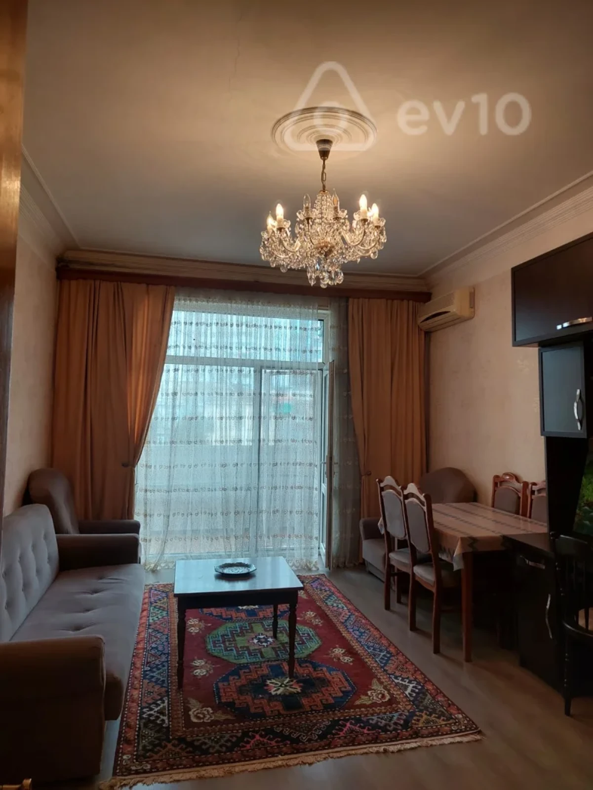 Kirayə verilir 2 otaqlı yeni tikili 65 m²