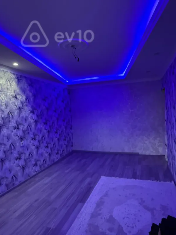Satılır 3 otaqlı köhnə tikili 85 m²
