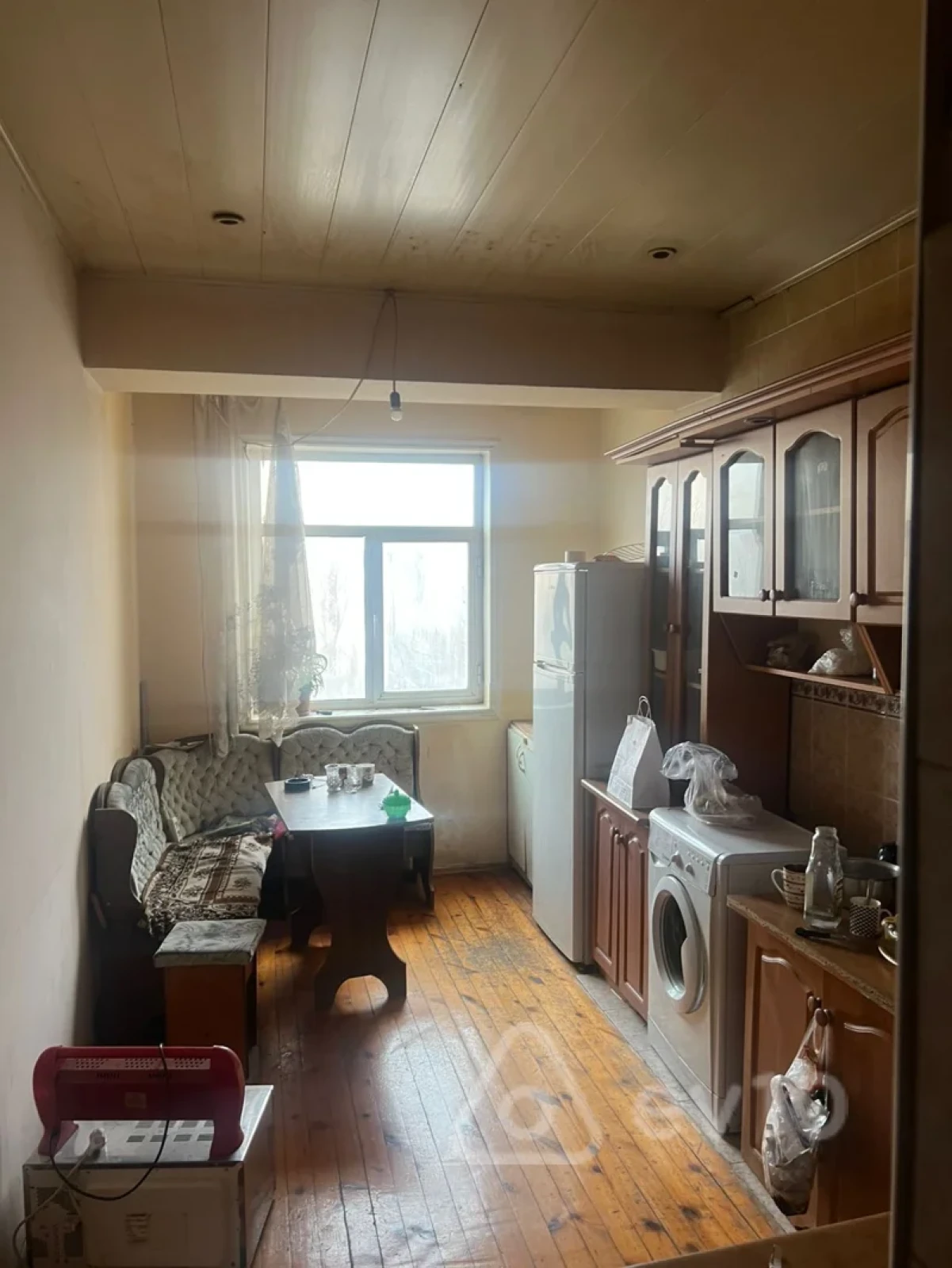 Satılır 3 otaqlı köhnə tikili 90 m²