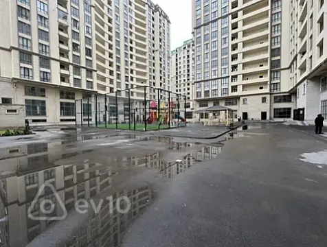 Kirayə verilir 3 otaqlı yeni tikili 105 m²