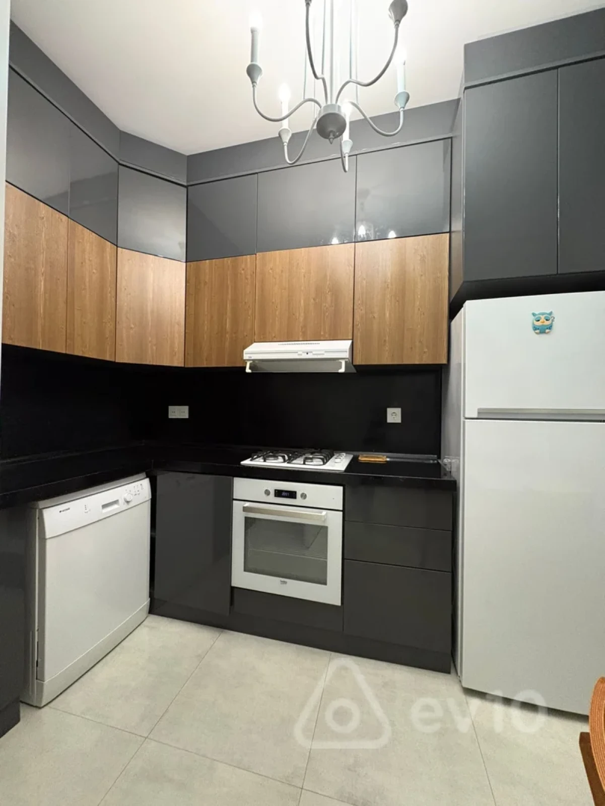 Kirayə verilir 3 otaqlı yeni tikili 105 m²