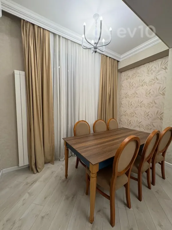 Kirayə verilir 3 otaqlı yeni tikili 105 m²