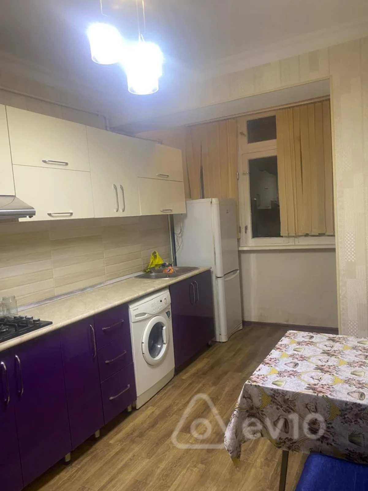 Kirayə verilir 3 otaqlı köhnə tikili 70 m²