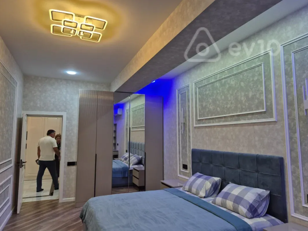 Kirayə verilir 2 otaqlı yeni tikili 95 m²