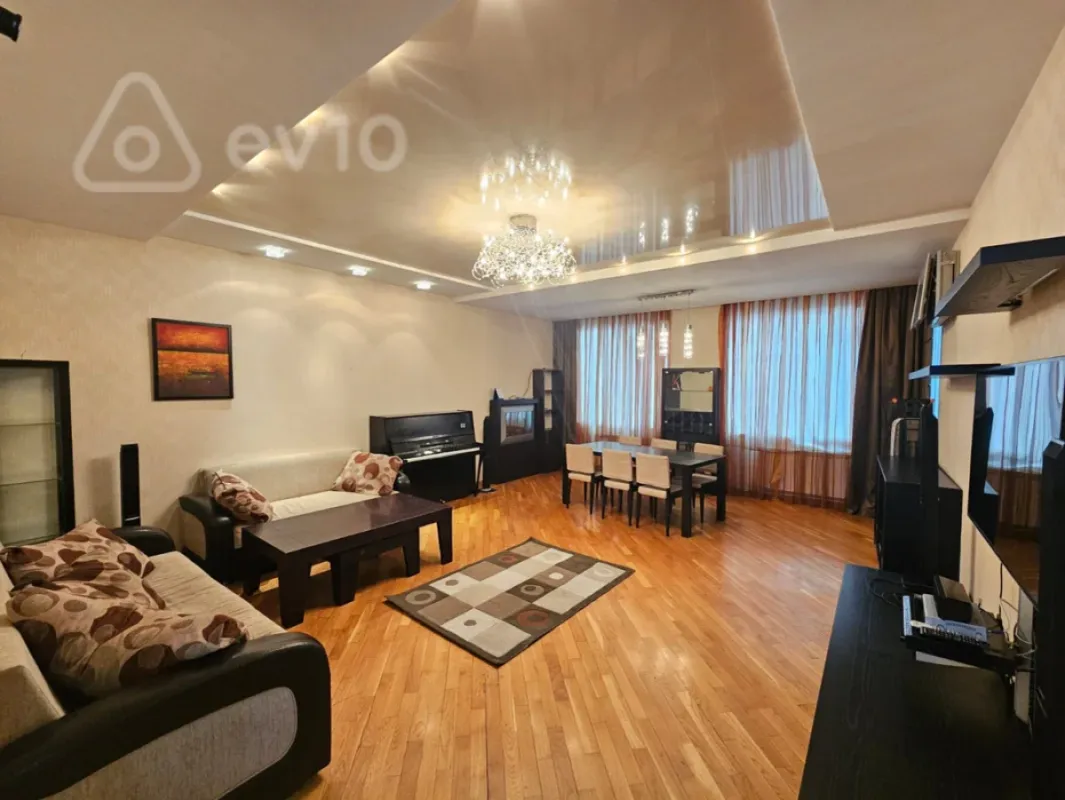 Kirayə verilir 2 otaqlı yeni tikili 130 m²