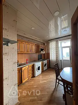 Satılır 2 otaqlı yeni tikili 72 m²