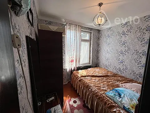 Kirayə verilir 2 otaqlı köhnə tikili 35 m²