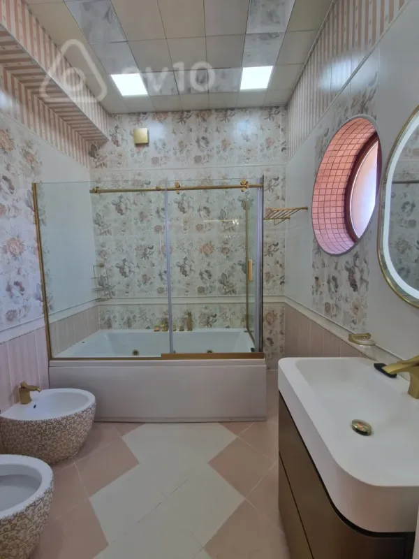 Kirayə verilir 6 otaqlı həyət evi 350 m²