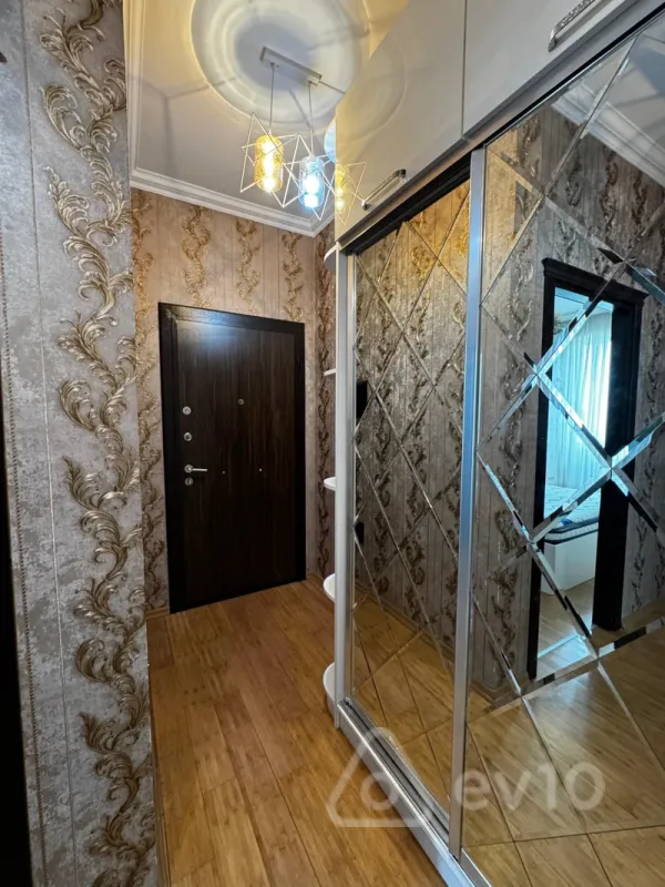 Satılır 2 otaqlı yeni tikili 55 m²