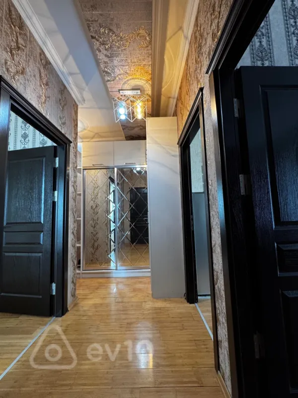 Satılır 2 otaqlı yeni tikili 55 m²