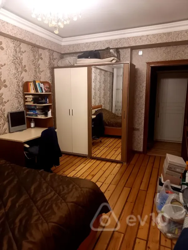 Satılır 3 otaqlı yeni tikili 122 m²