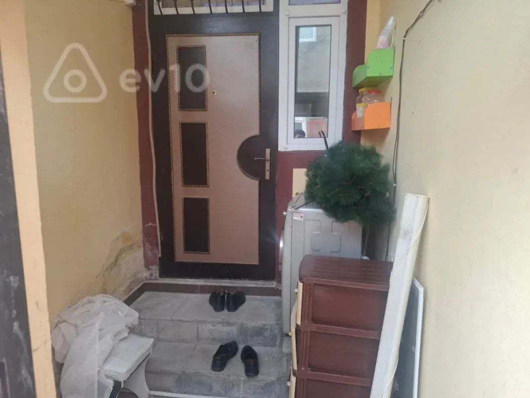 Kirayə verilir 2 otaqlı həyət evi 43 m²