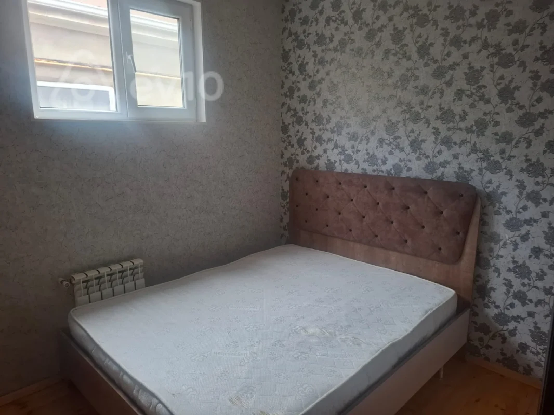 Kirayə verilir 2 otaqlı həyət evi 43 m²