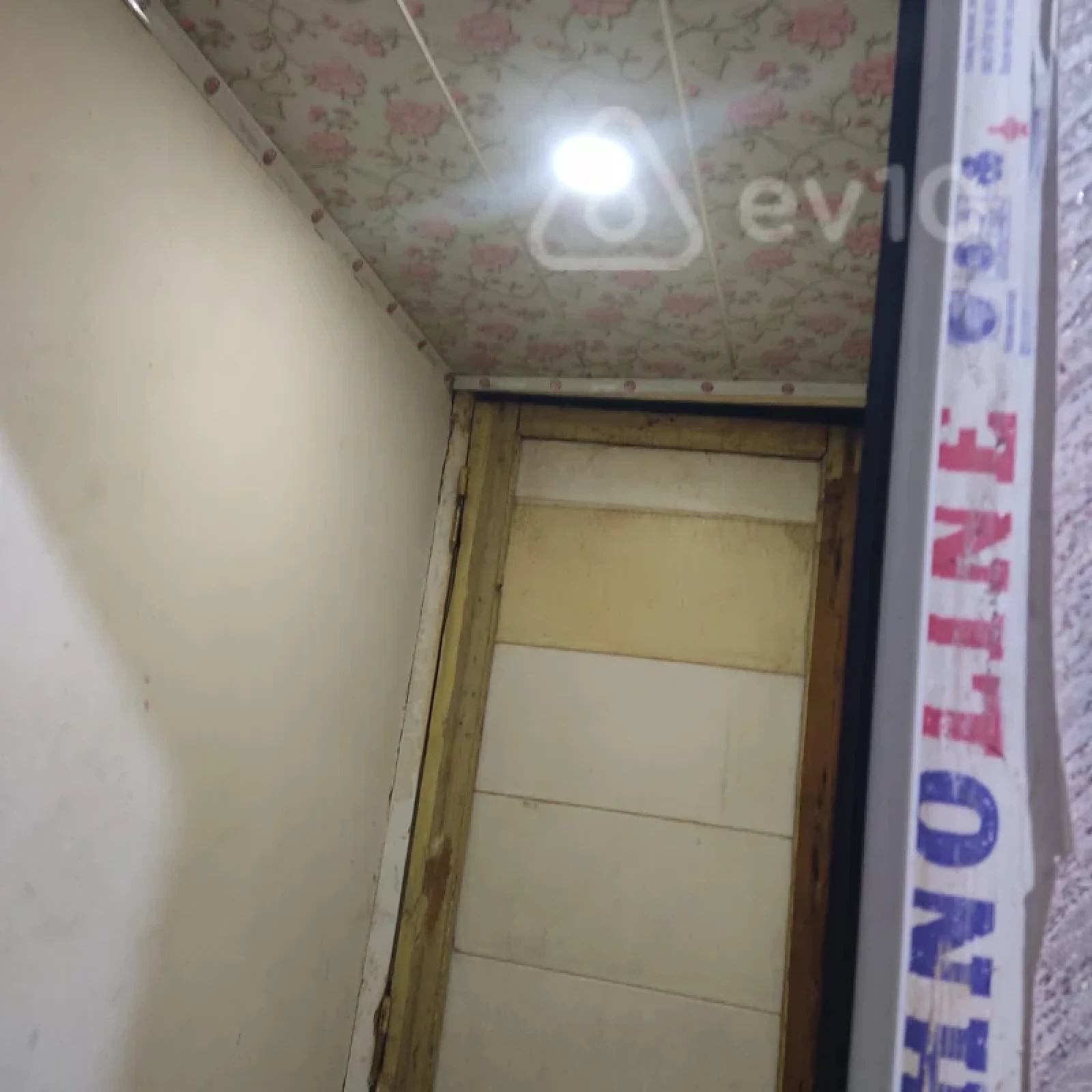 Kirayə verilir 2 otaqlı köhnə tikili 50 m²