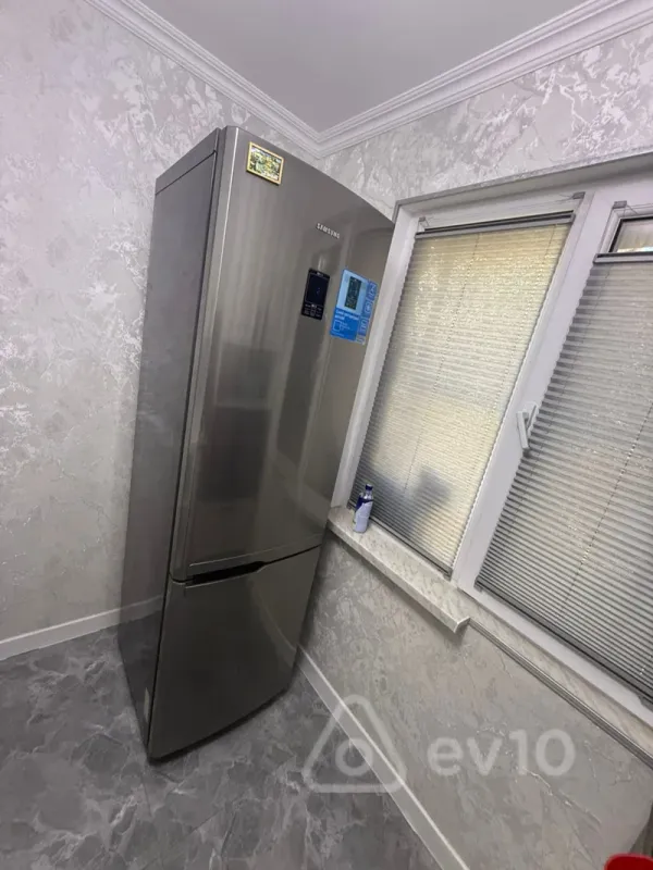 Kirayə verilir 3 otaqlı yeni tikili 65 m²