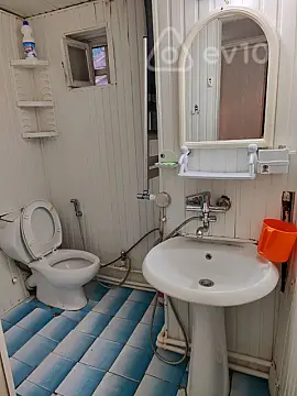 Kirayə verilir 3 otaqlı köhnə tikili 75 m²