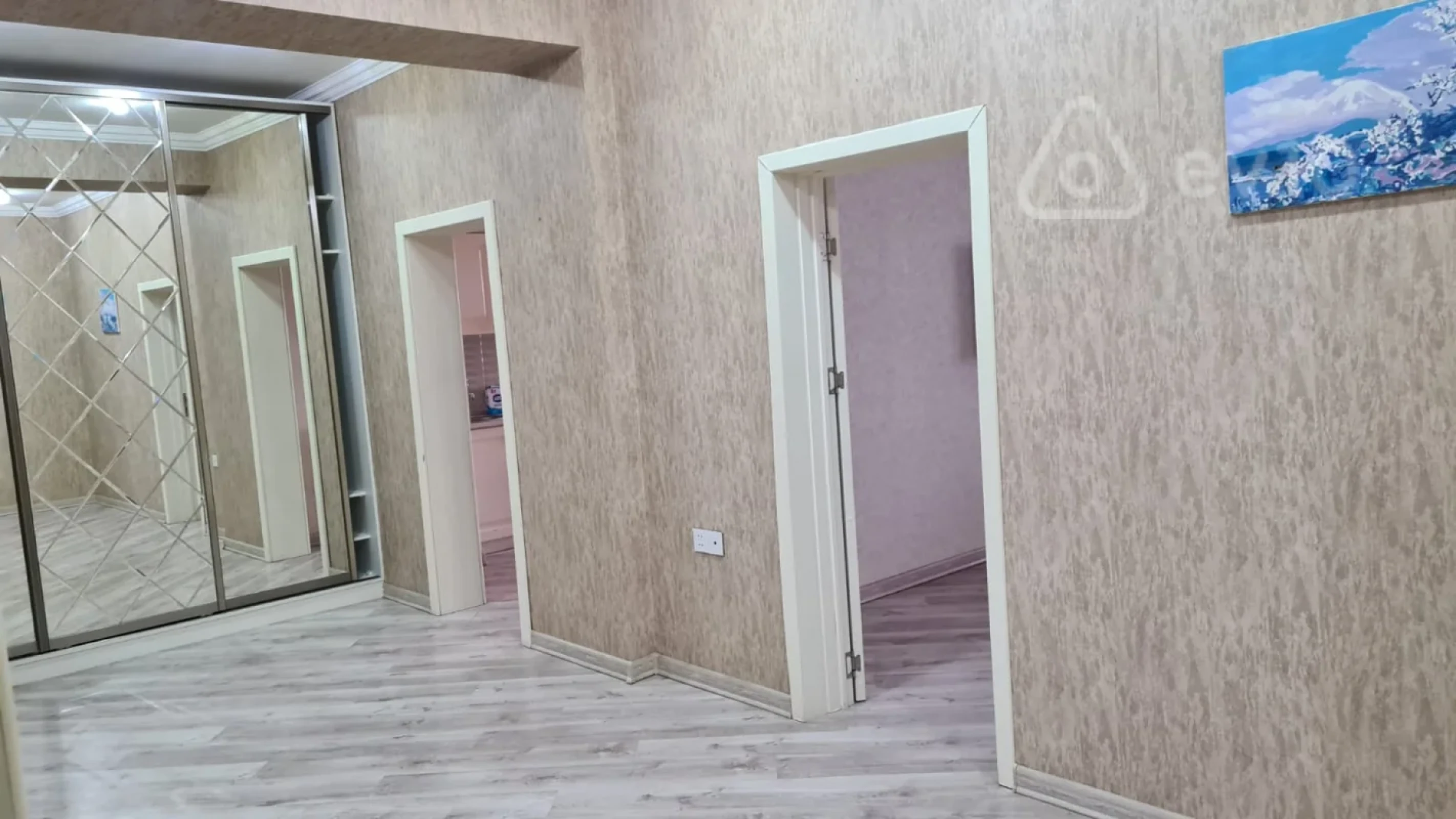 Kirayə verilir 3 otaqlı yeni tikili 130 m²
