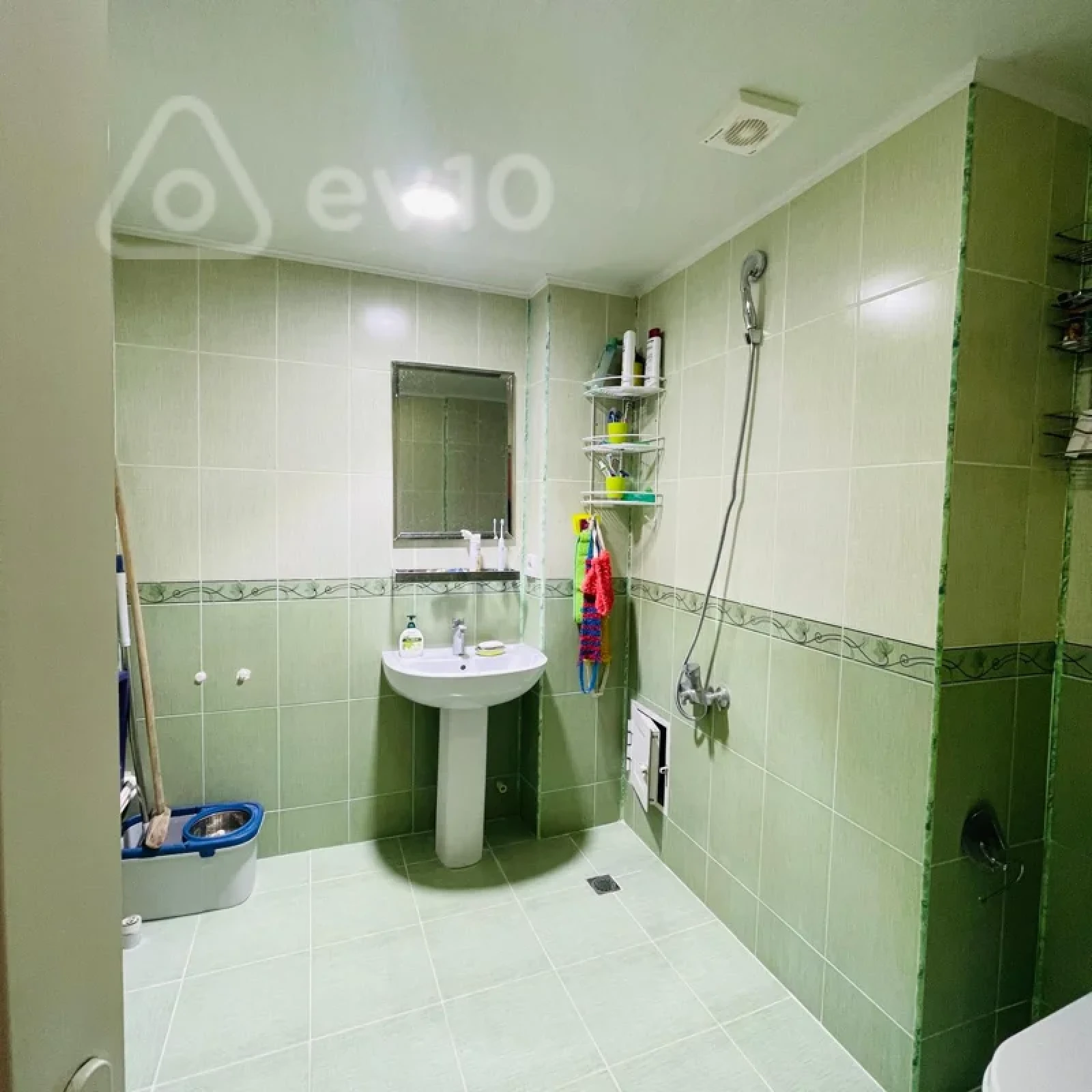 Satılır 3 otaqlı yeni tikili 60 m²