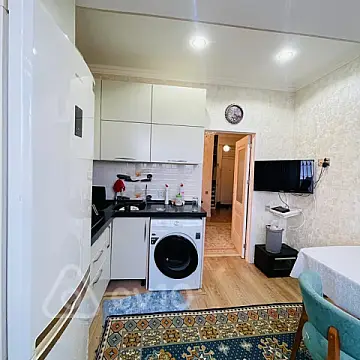 Satılır 3 otaqlı yeni tikili 60 m²