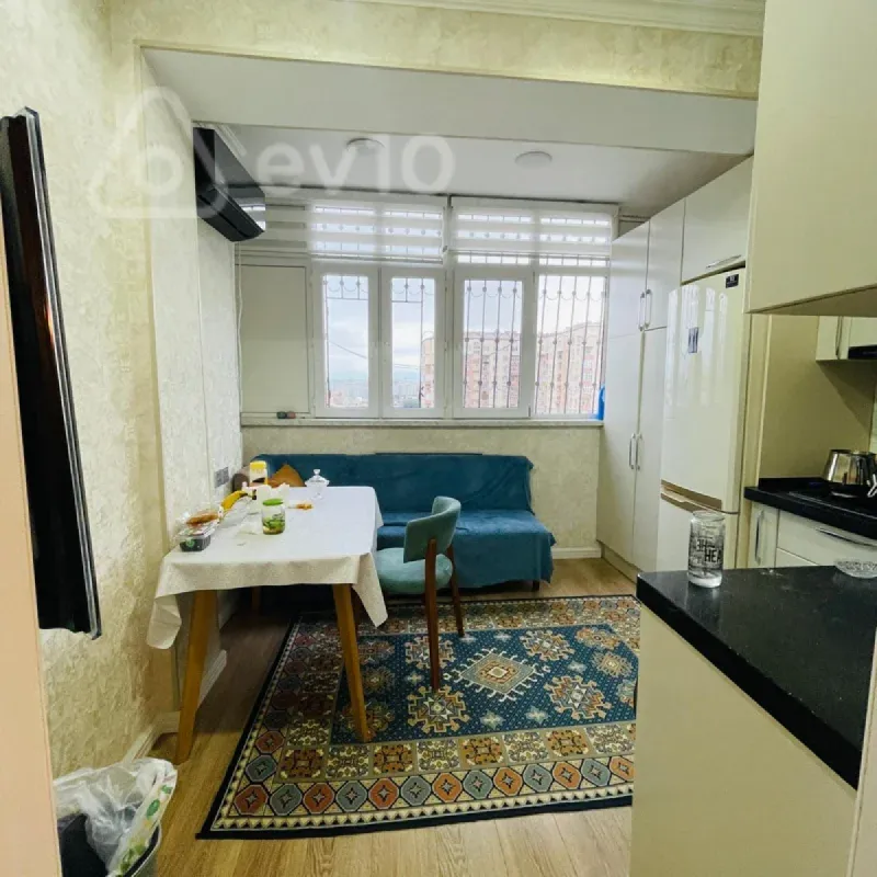 Satılır 3 otaqlı yeni tikili 60 m²