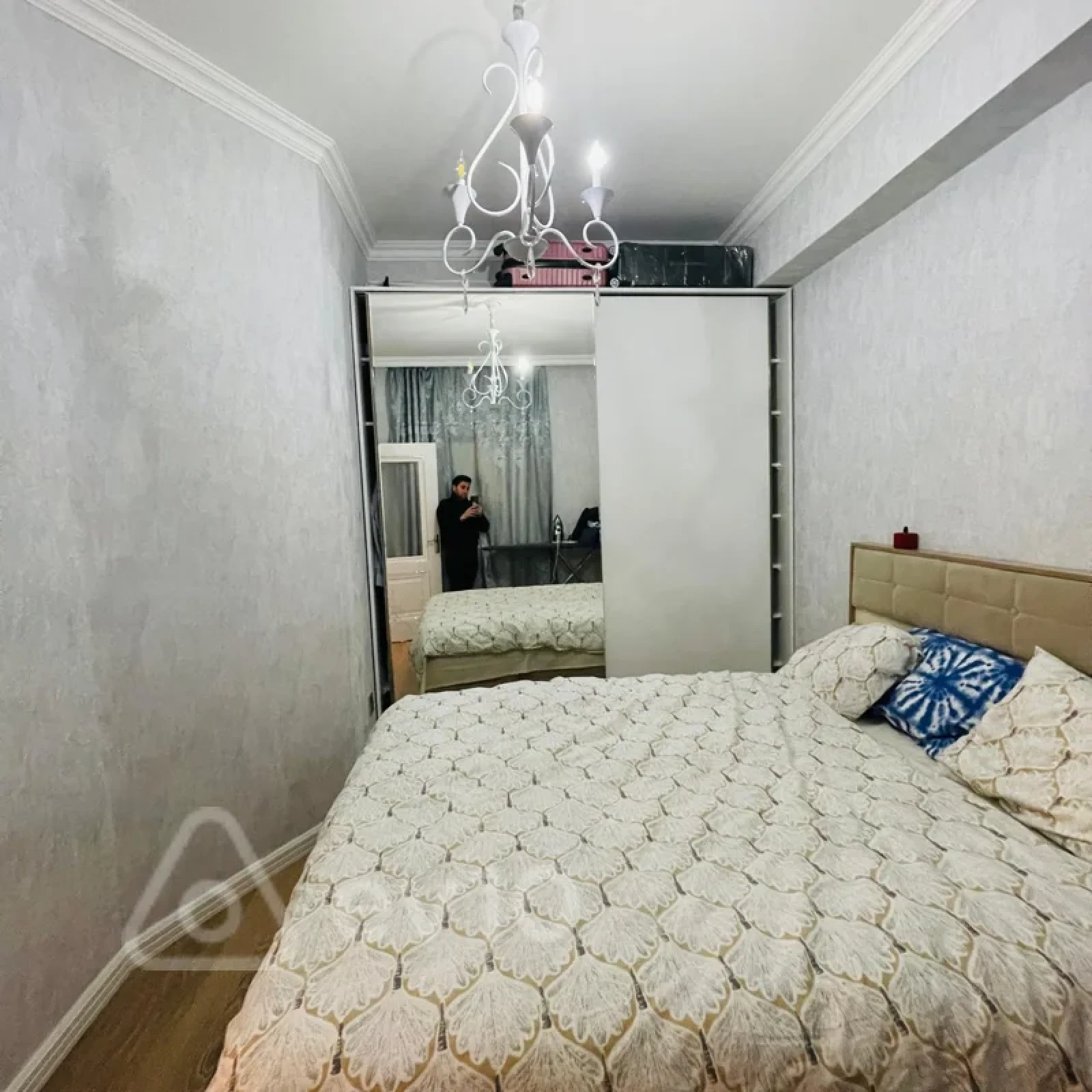 Satılır 3 otaqlı yeni tikili 60 m²