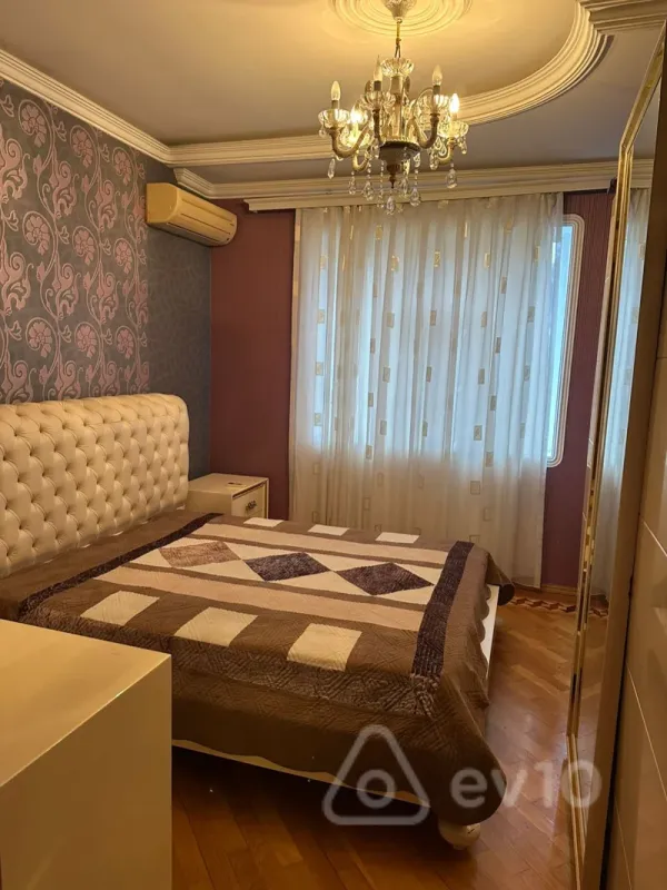 Kirayə verilir 3 otaqlı yeni tikili 100 m²