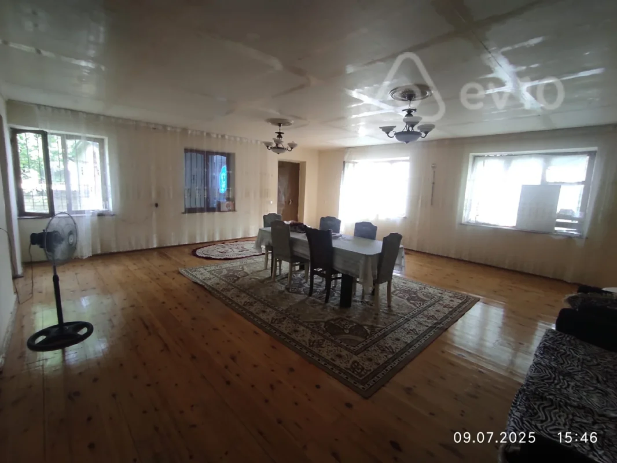 Satılır 5 otaqlı həyət evi 217.5 m²